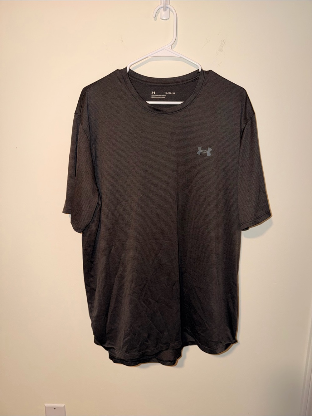 Under Armour Men’s Black Short Sleeve Performance Tee